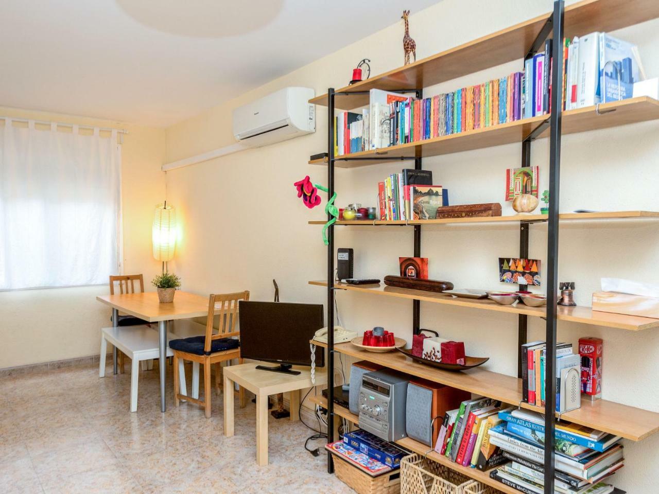 Apartment Camp Nou- Travessera De Les Corts By Interhome Barcelona Luaran gambar